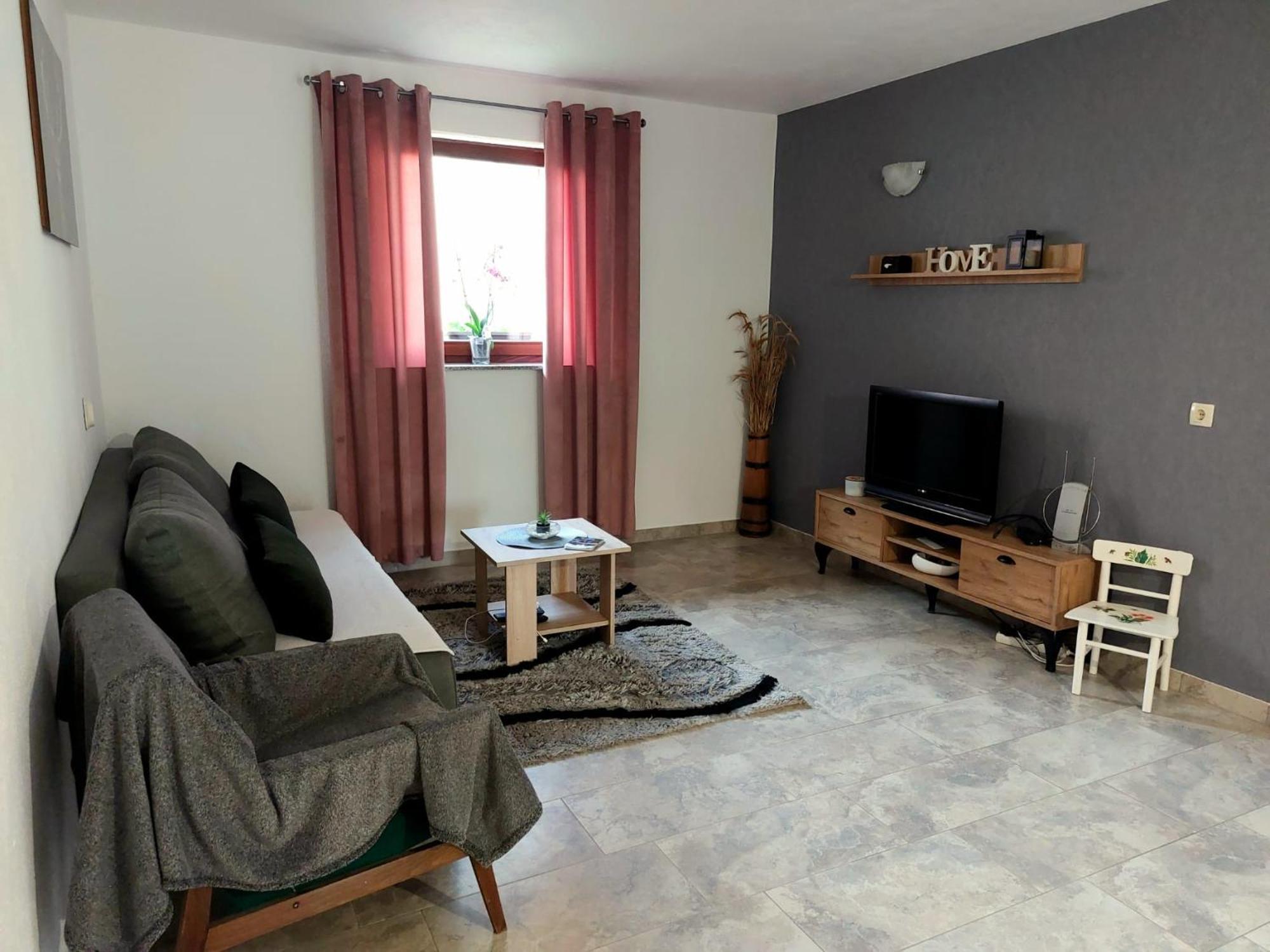 Apartman Rita Perusic Exteriör bild