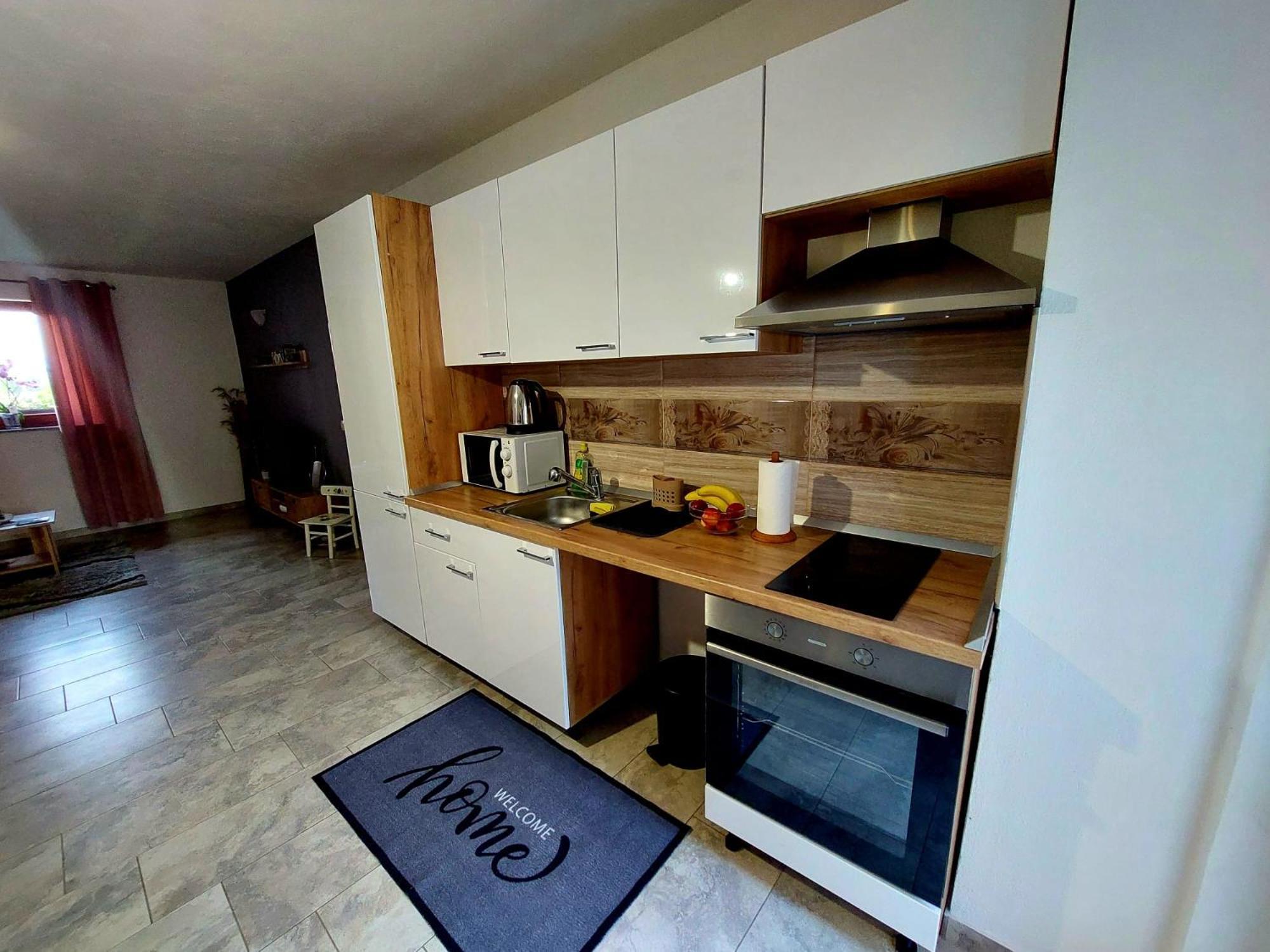 Apartman Rita Perusic Exteriör bild